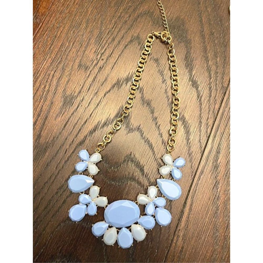 Francesca’s Statement Necklace Blue Acrylic Stone Flowers